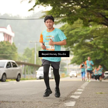 Runner Photo 8251942