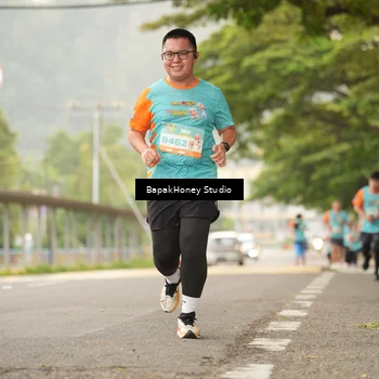 Runner Photo 8251946