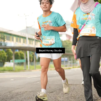 Runner Photo 8252002