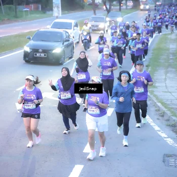 Runner Photo 8252016