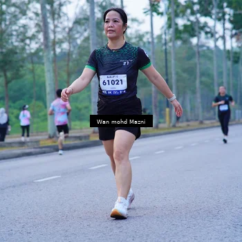 Runner Photo 8252029