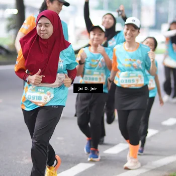 Runner Photo 8252032