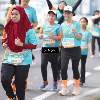 Runner Photo 8252062