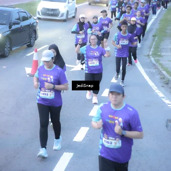 Runner Photo 8252094