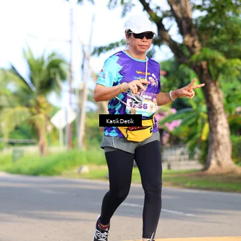 Runner Photo 8252100