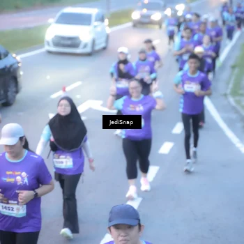 Runner Photo 8252134