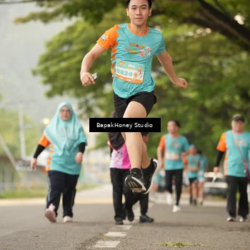 Runner Photo 8252143