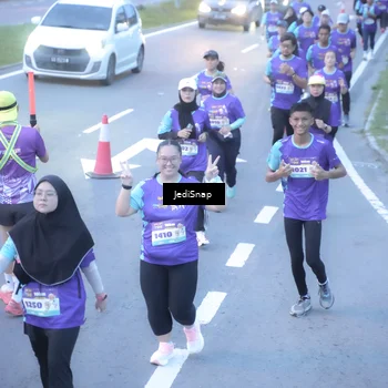 Runner Photo 8252159