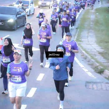 Runner Photo 8252196