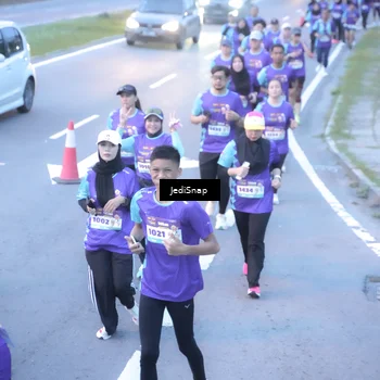 Runner Photo 8252197