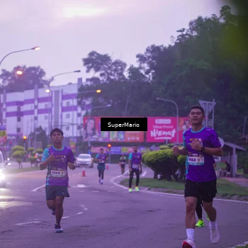 Runner Photo 8252206