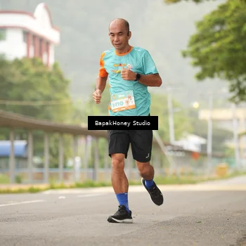 Runner Photo 8252210