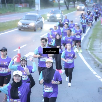 Runner Photo 8252229