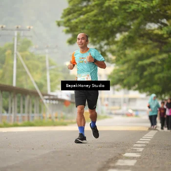 Runner Photo 8252244