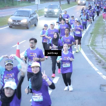 Runner Photo 8252245