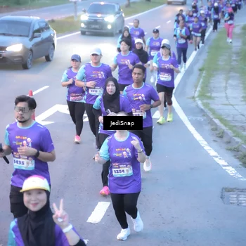 Runner Photo 8252268