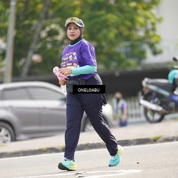 Runner Photo 8252318
