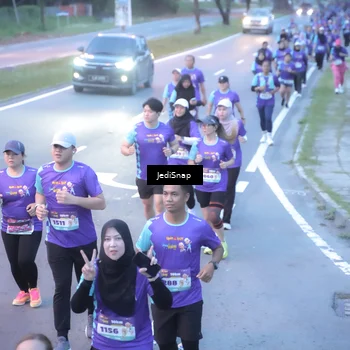 Runner Photo 8252322