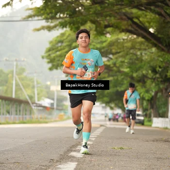 Runner Photo 8252324