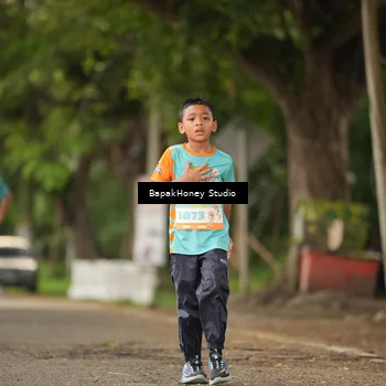 Runner Photo 8252350