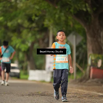 Runner Photo 8252371