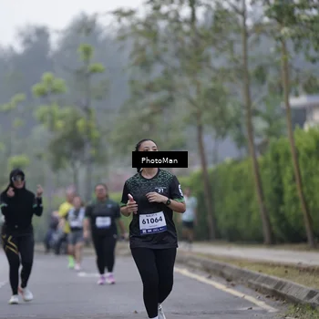 Runner Photo 8252388