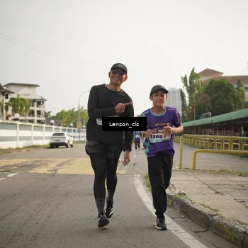 Runner Photo 8252397