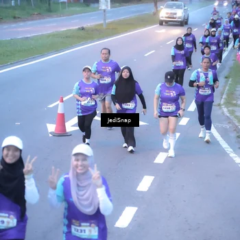 Runner Photo 8252433