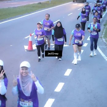 Runner Photo 8252454