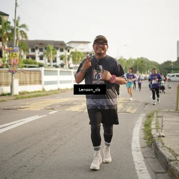 Runner Photo 8252456
