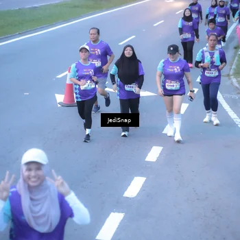 Runner Photo 8252469