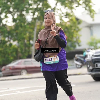 Runner Photo 8252501