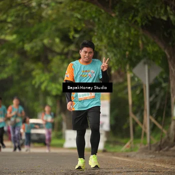Runner Photo 8252524