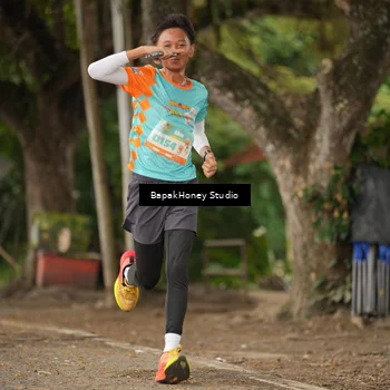 Runner Photo 8252534