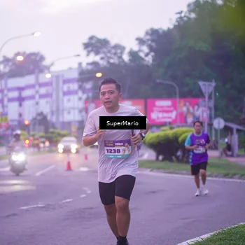 Runner Photo 8252536