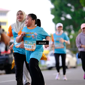 Runner Photo 8252539