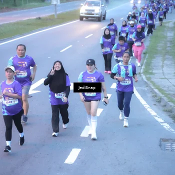 Runner Photo 8252549