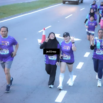 Runner Photo 8252564