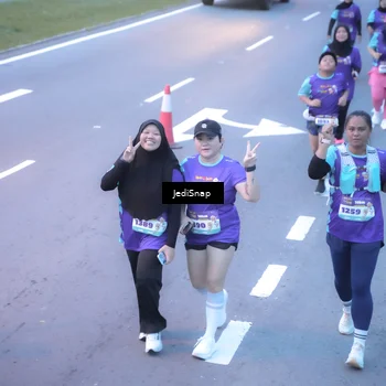 Runner Photo 8252588