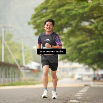 Runner Photo 8252592