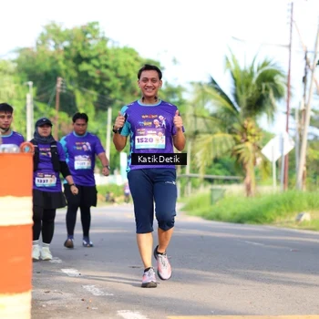 Runner Photo 8252691