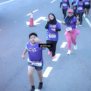 Runner Photo 8252699
