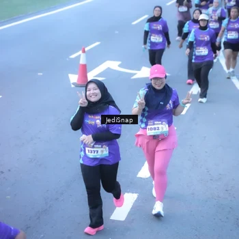 Runner Photo 8252742