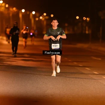 Runner Photo 8252762
