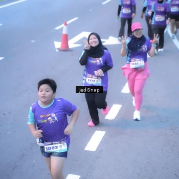 Runner Photo 8252770