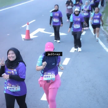 Runner Photo 8252782