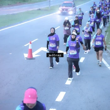 Runner Photo 8252783
