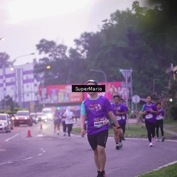 Runner Photo 8252798