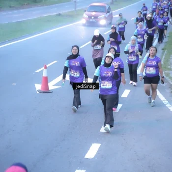 Runner Photo 8252805