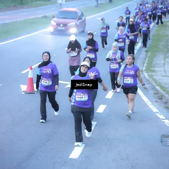 Runner Photo 8252820